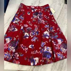 Eci women’s floral skirt red size M